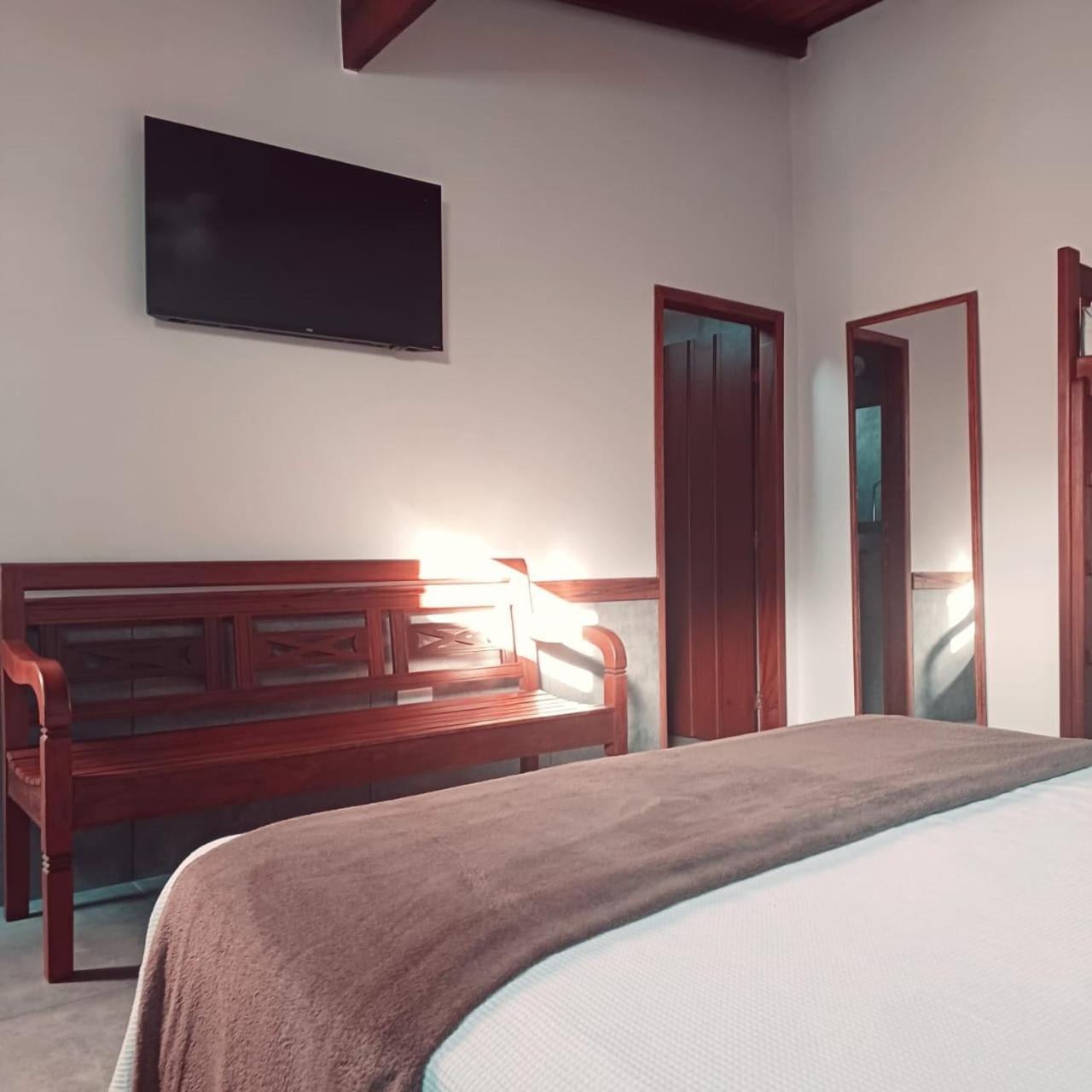 Suites Estou De Ferias Παρατί Εξωτερικό φωτογραφία